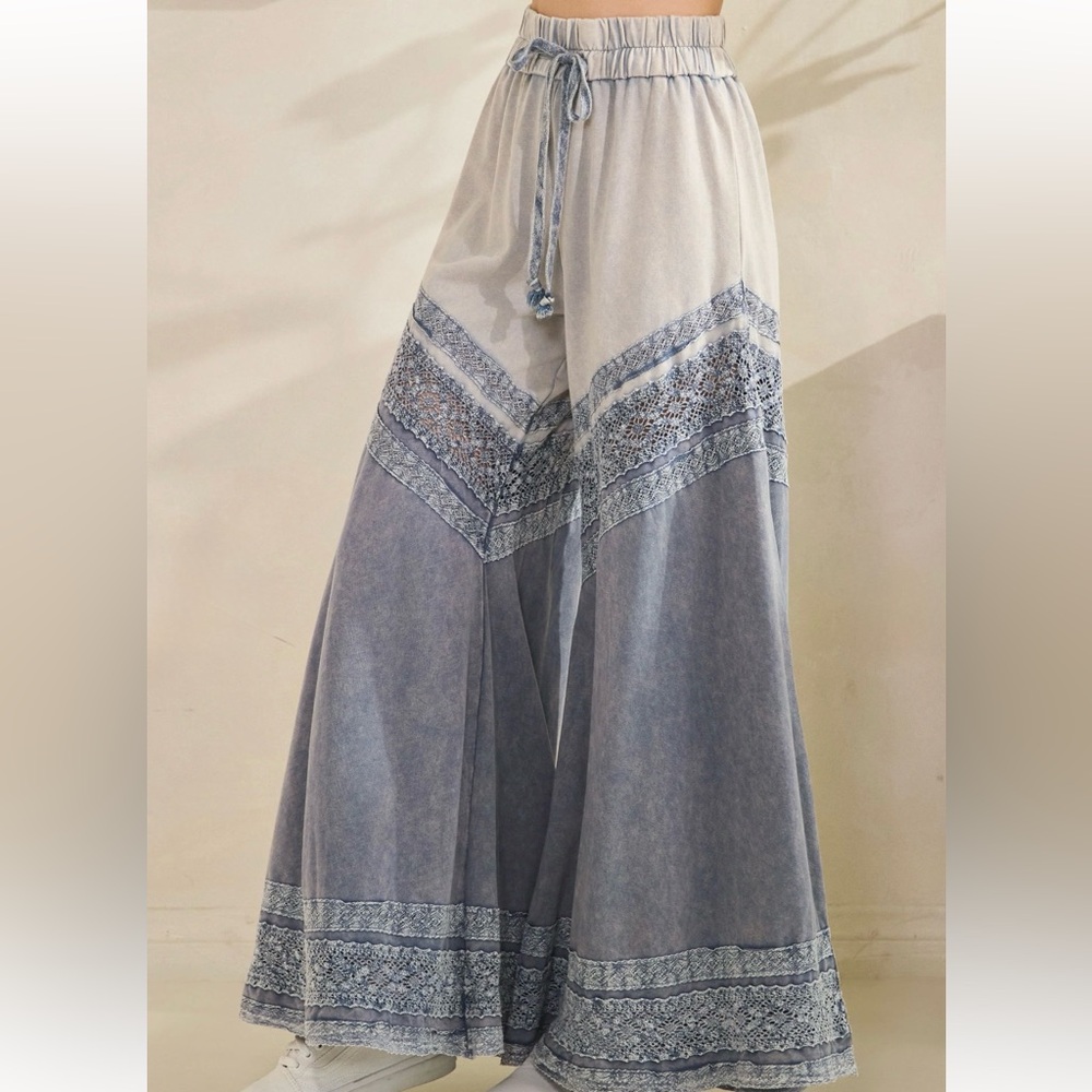 Last One! 🎁 43 💕 Oli & Hali Blue Wide Leg Pants - Picture 3 of 11